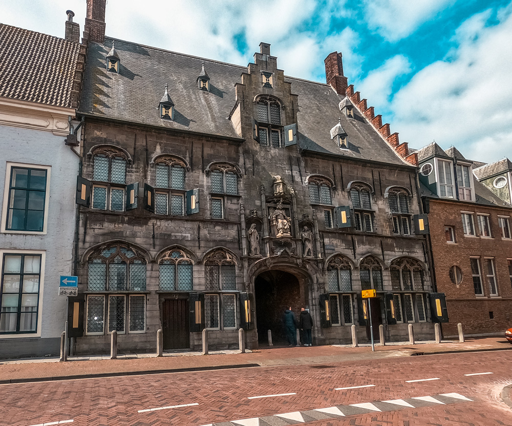 Gistpoort middelburg klein - De 7 mooiste gebouwen van Middelburg in foto's