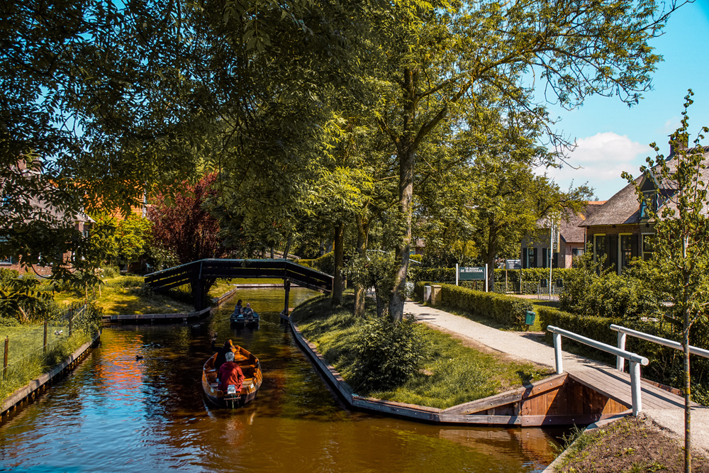 Giethoorn bootje huren