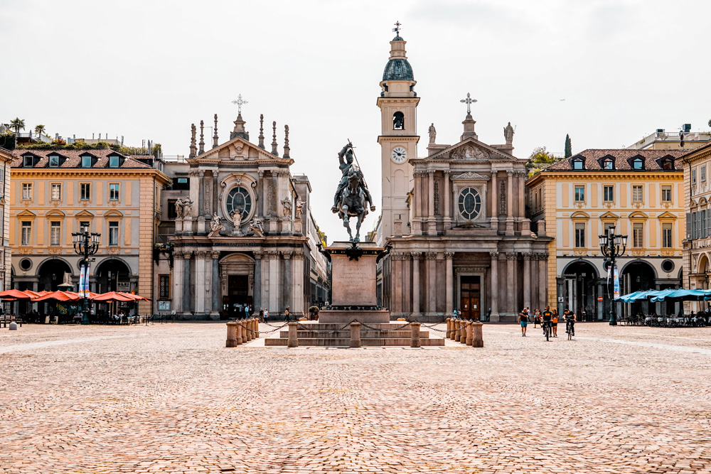 Turijn bezienswaardigheden: Piazza San Carlo