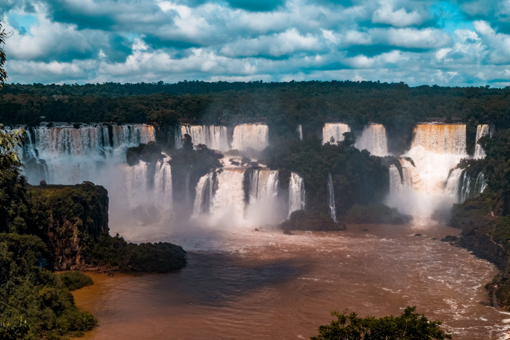 Brazilië bestemmingen en bezienswaardigheden: Iguaçu watervallen